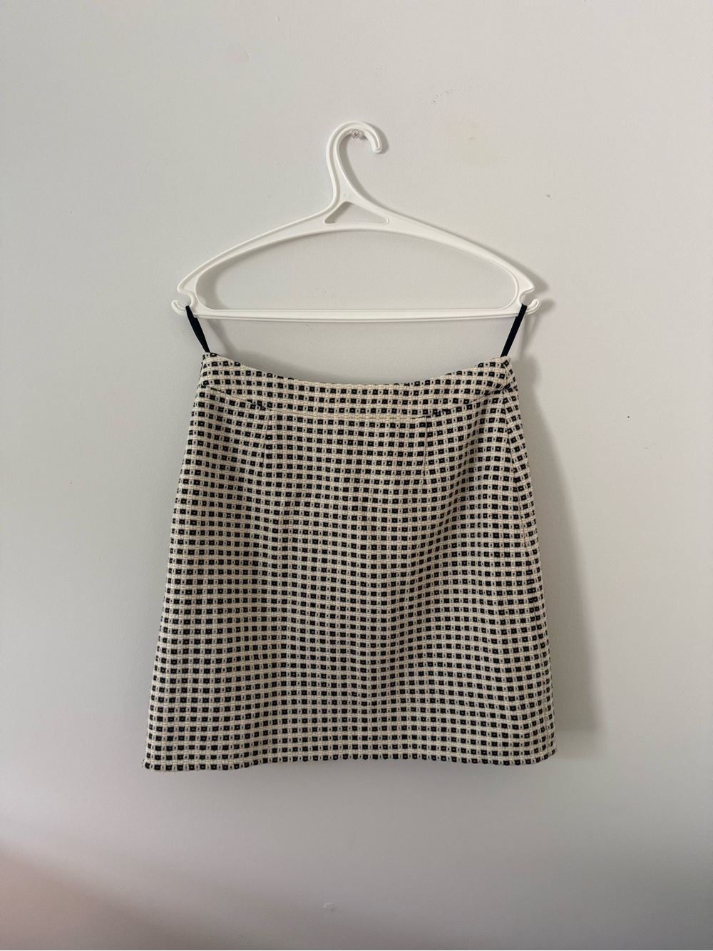Black and White Check Mini knit Banana Republic Skirt